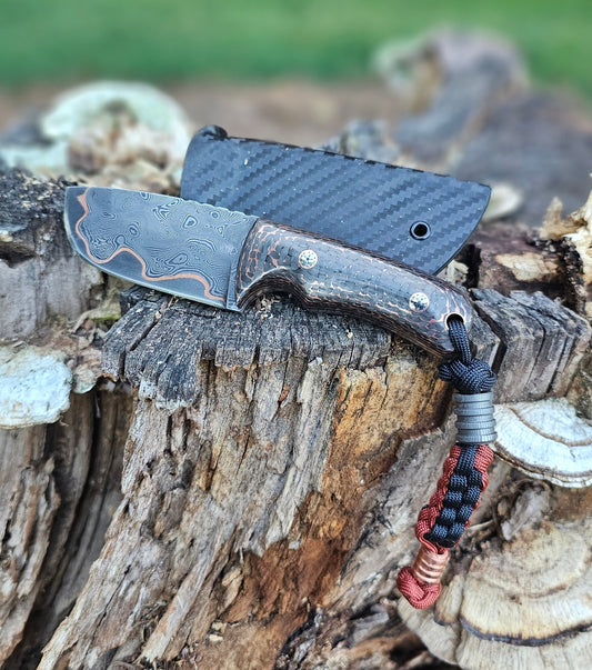Compact Damascus Knife – Copperstrike with Carbon Fiber
