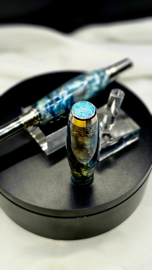 One Of a Kind Handmade Fountain pen with Hand-Poured Resin and a Custom-made Collar