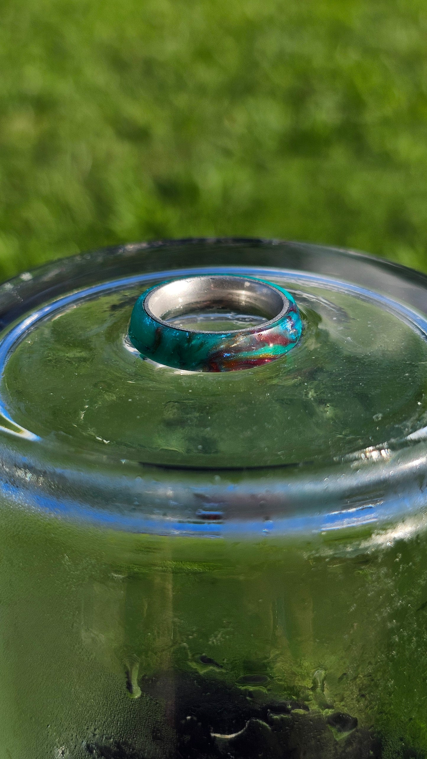 Prism Forge – Color-Shift Ring with Cosmic Texture