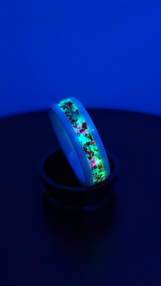 White Ceramic - Glow Stone Ring With Patrick Adair Materials