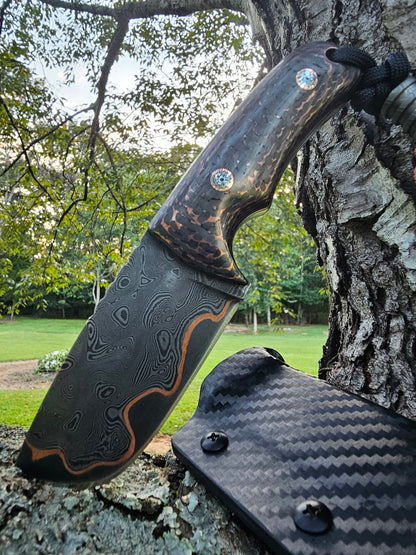 Compact Damascus Knife – Copperstrike with Carbon Fiber