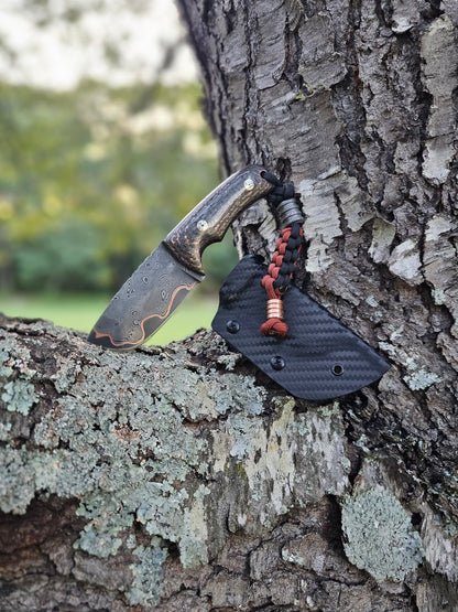 Compact Damascus Knife – Copperstrike with Carbon Fiber