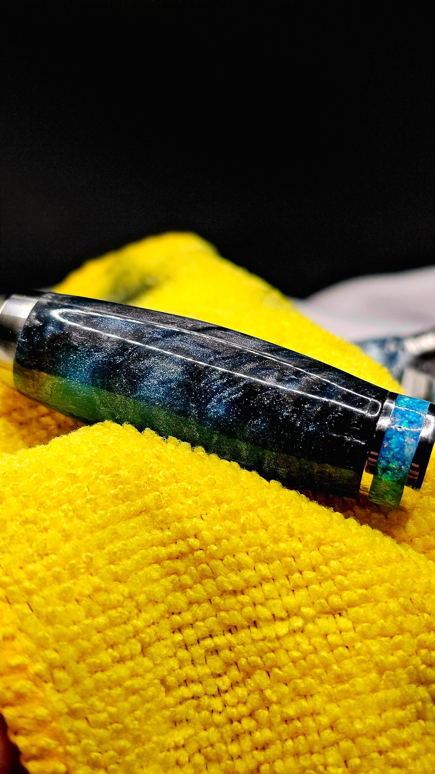 One Of a Kind Handmade Fountain pen with Hand-Poured Resin and a Custom-made Collar