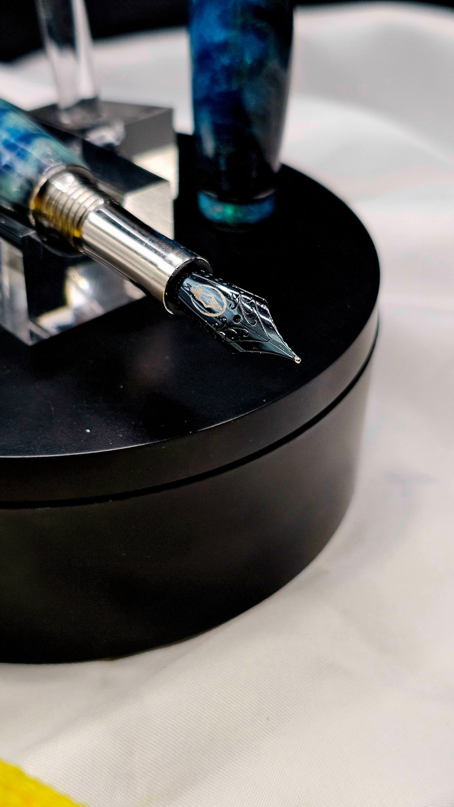 One Of a Kind Handmade Fountain pen with Hand-Poured Resin and a Custom-made Collar