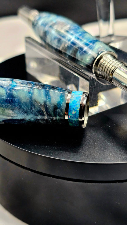 One Of a Kind Handmade Fountain pen with Hand-Poured Resin and a Custom-made Collar