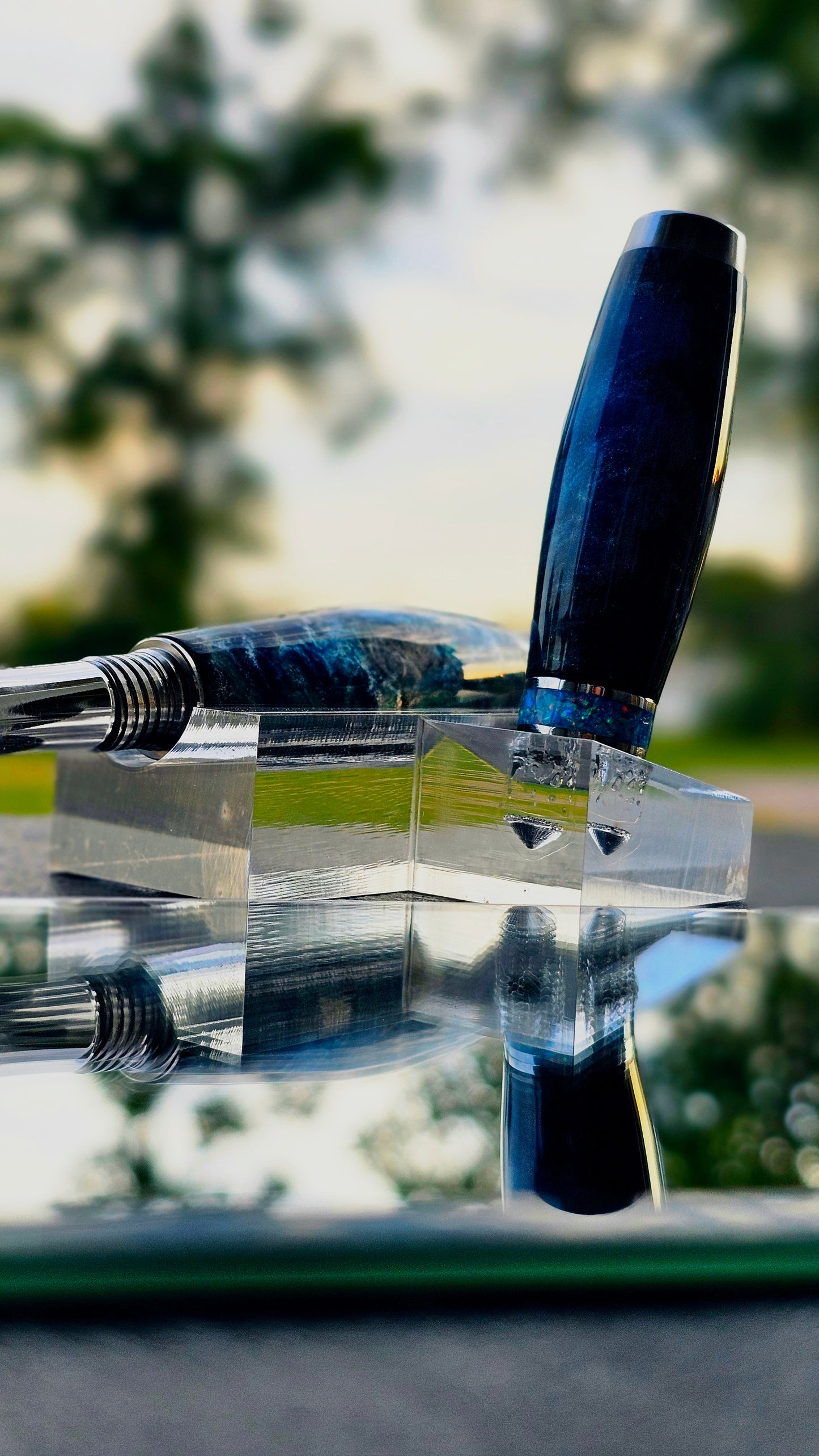 One Of a Kind Handmade Fountain pen with Hand-Poured Resin and a Custom-made Collar