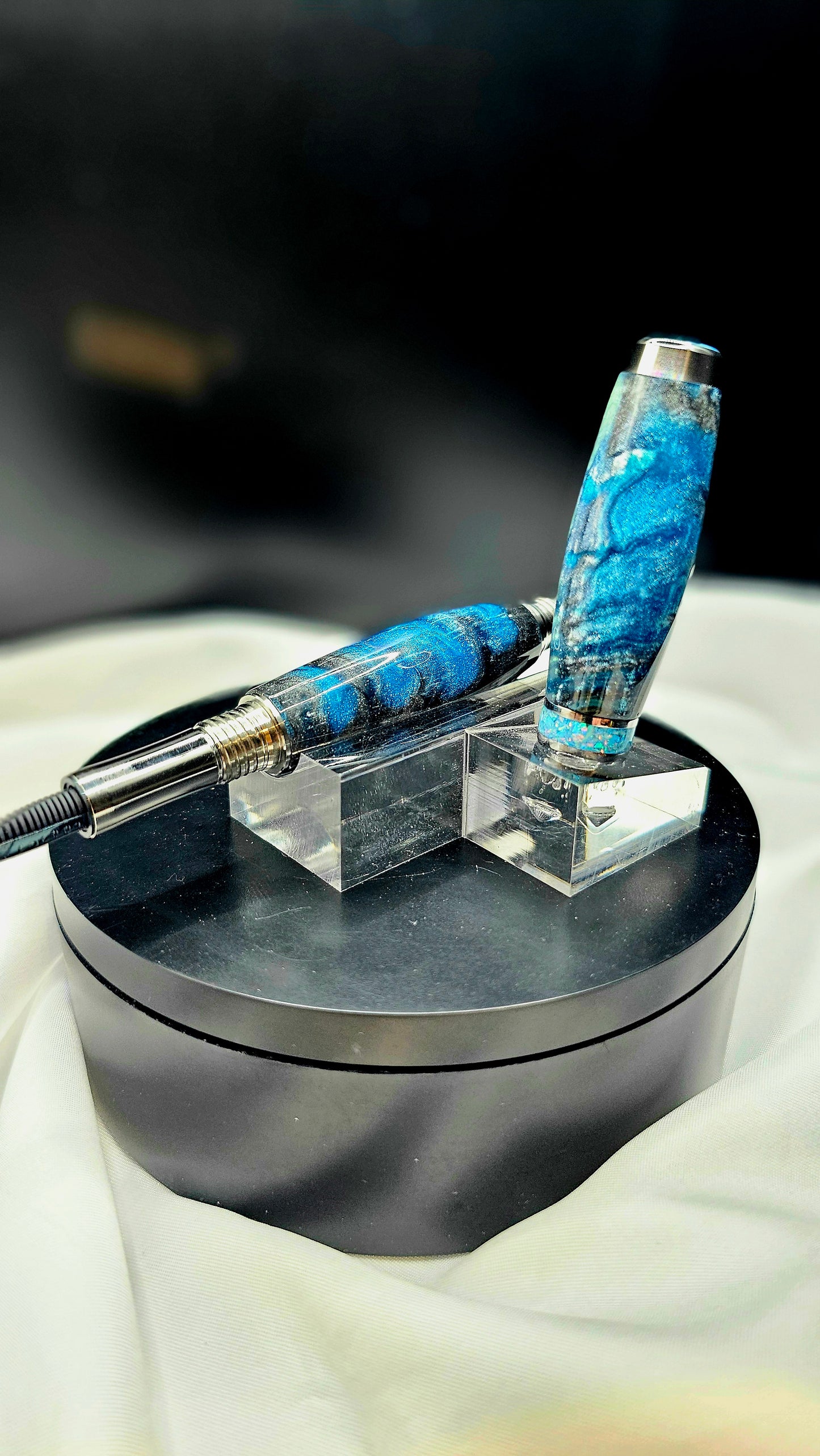 One Of a Kind Handmade Fountain pen with Hand-Poured Resin and a Custom-made Collar