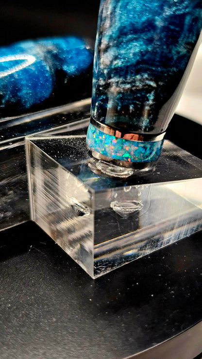 One Of a Kind Handmade Fountain pen with Hand-Poured Resin and a Custom-made Collar