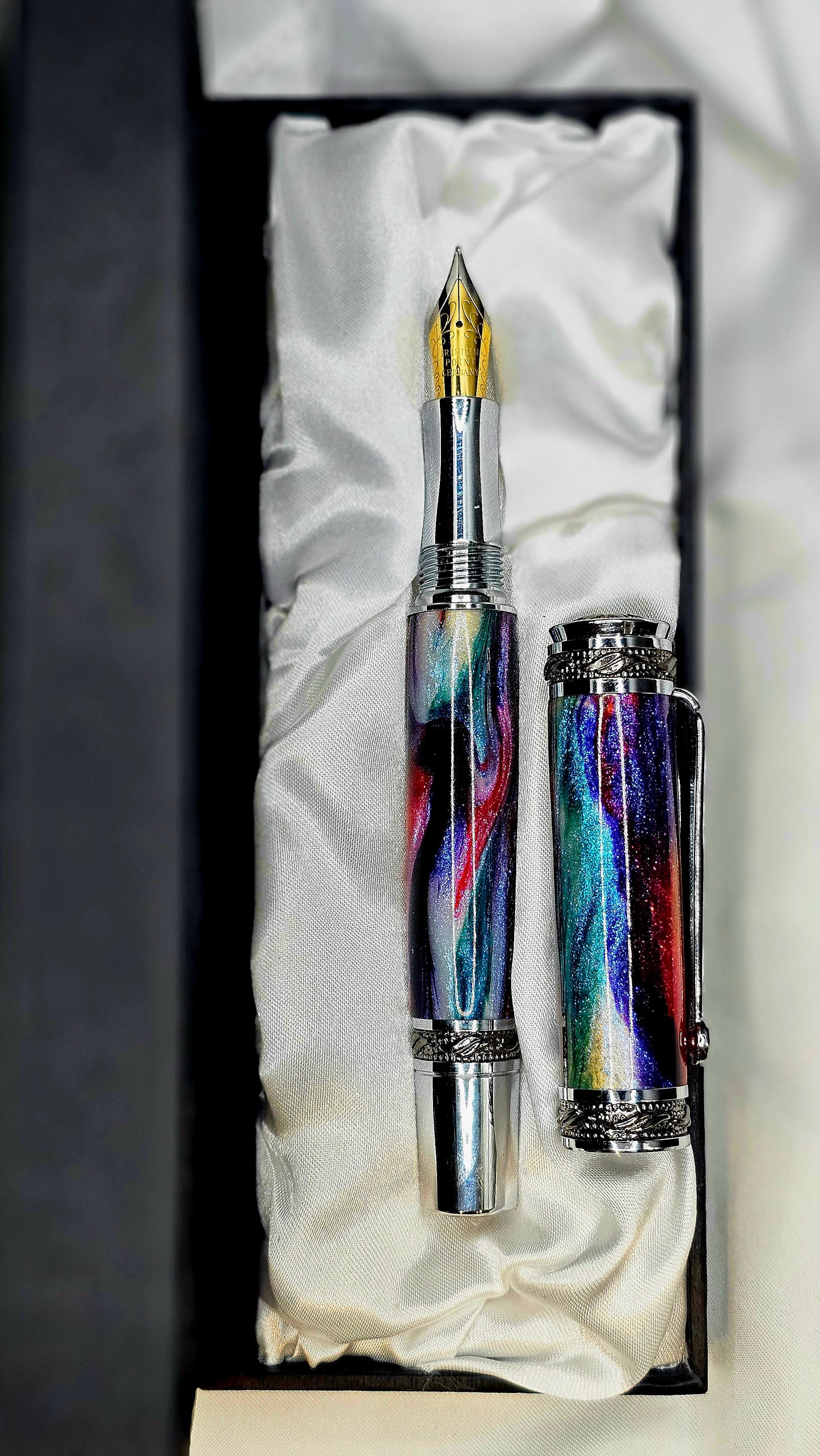 Handmade Majestic Fountian pen With a Hand-poured Resin.