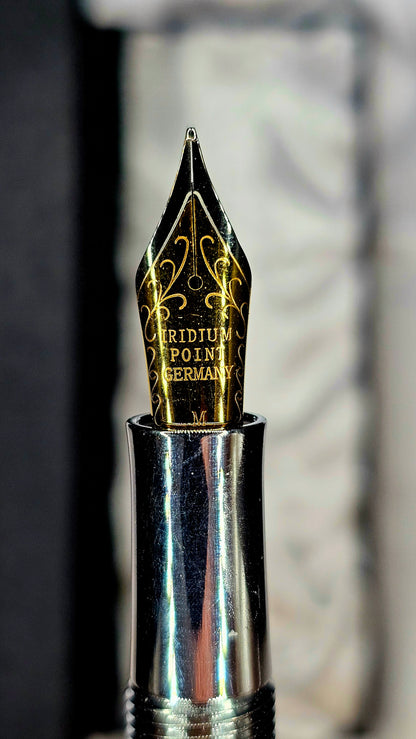 Handmade Majestic Fountian pen With a Hand-poured Resin.