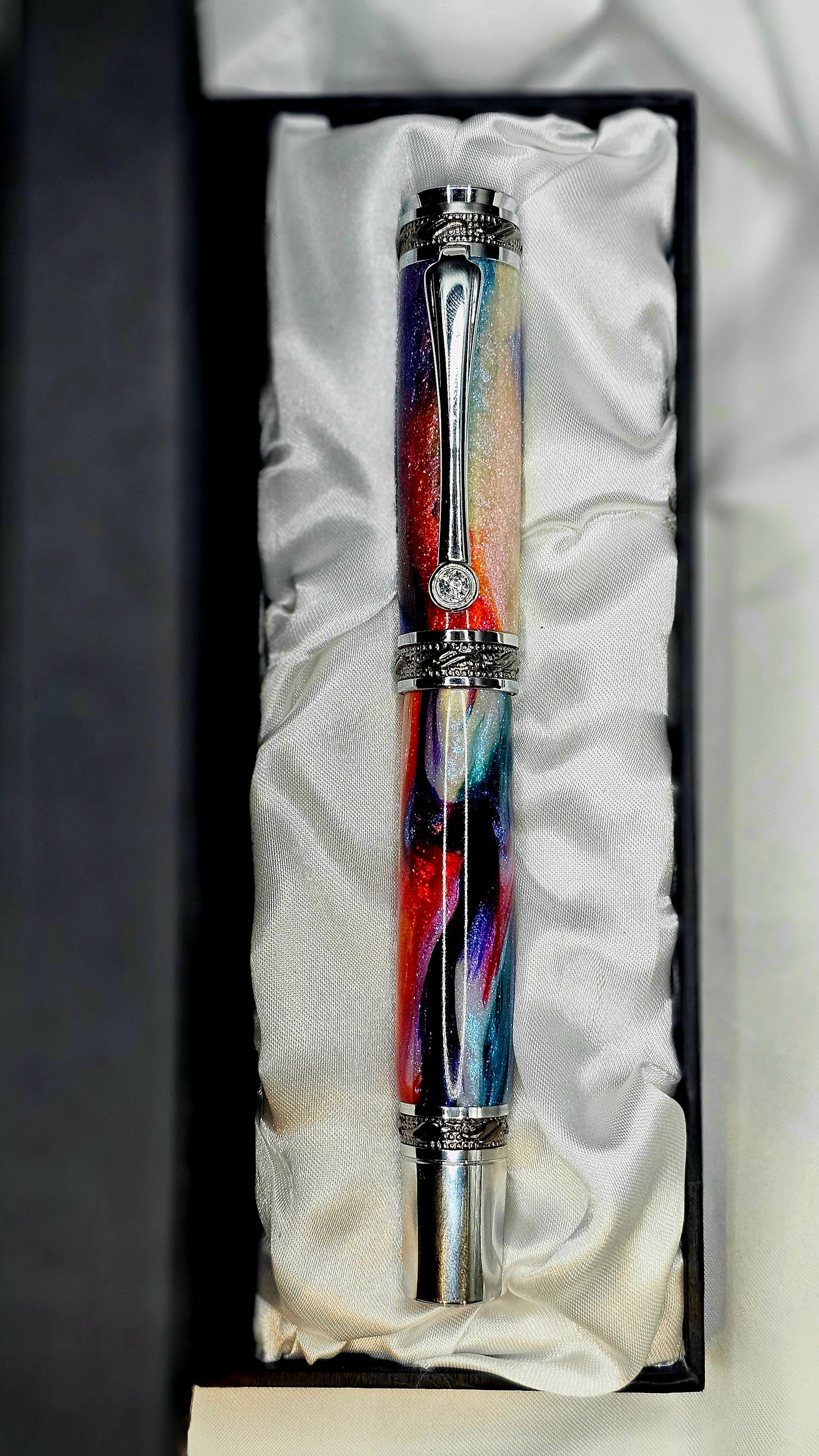 Handmade Majestic Fountian pen With a Hand-poured Resin.