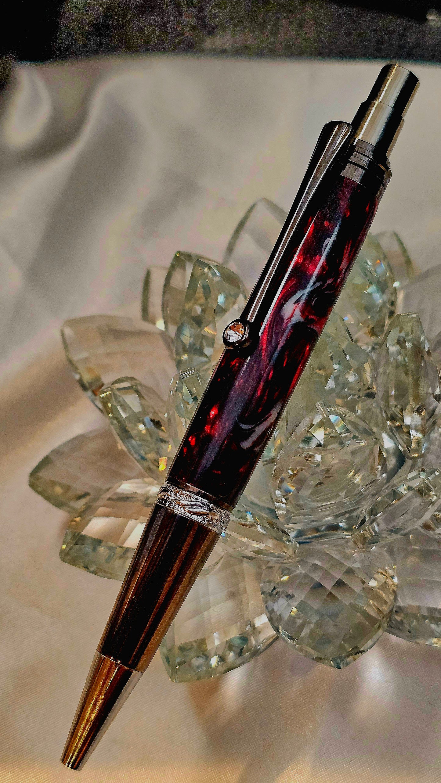 Code Red Majestic click pen handmade with a hand-poured resin body