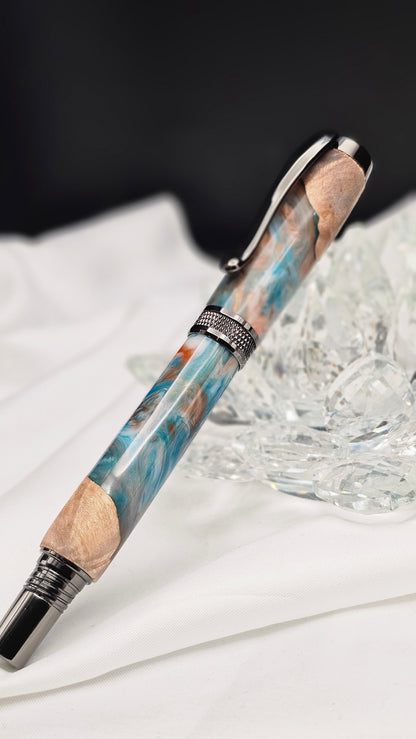 Hybrid rollerball or Fountain pen