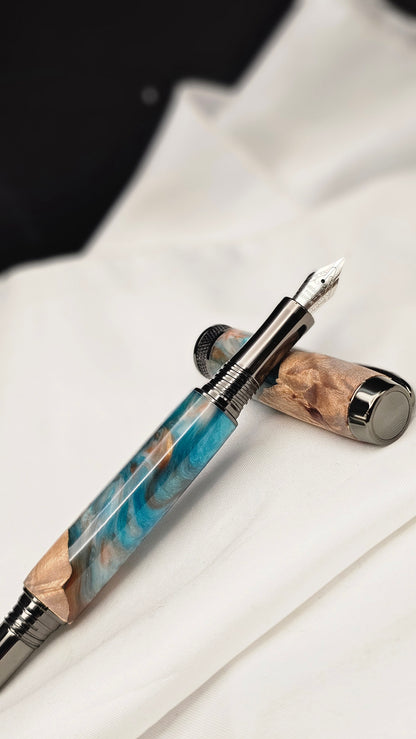 Hybrid rollerball or Fountain pen
