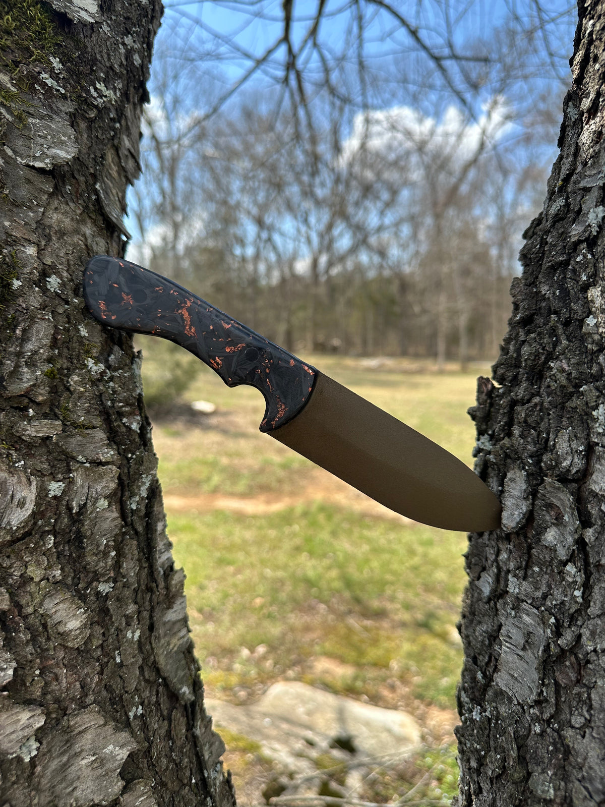 The Emberforge Camp Knife – Blades and Bands