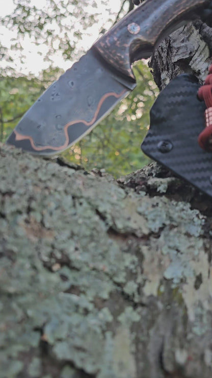 Compact Damascus Knife – Copperstrike with Carbon Fiber